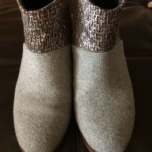 TOMS booties 8.5